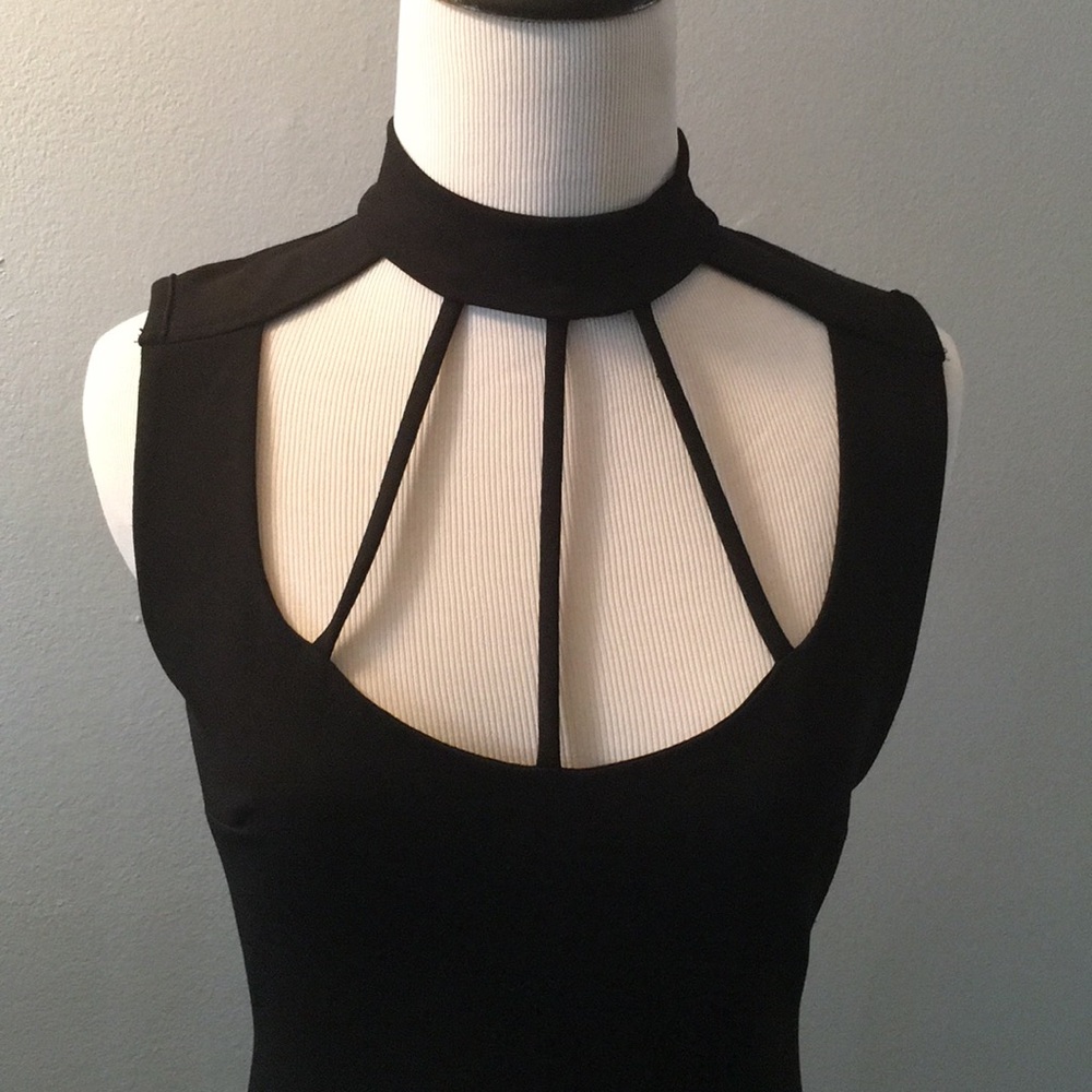 Perfect Little Black Dress - Picture 2 of 4